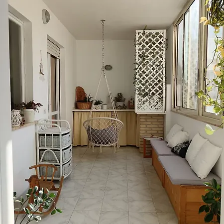 Eledomus Family House 公寓