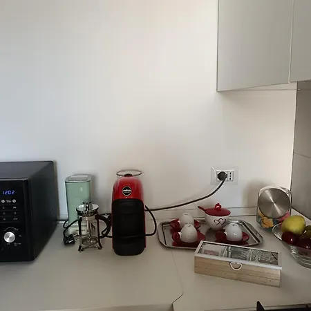 公寓 Eledomus Family House