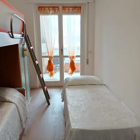 Apartament Eledomus Family House Quartu SantʼElena